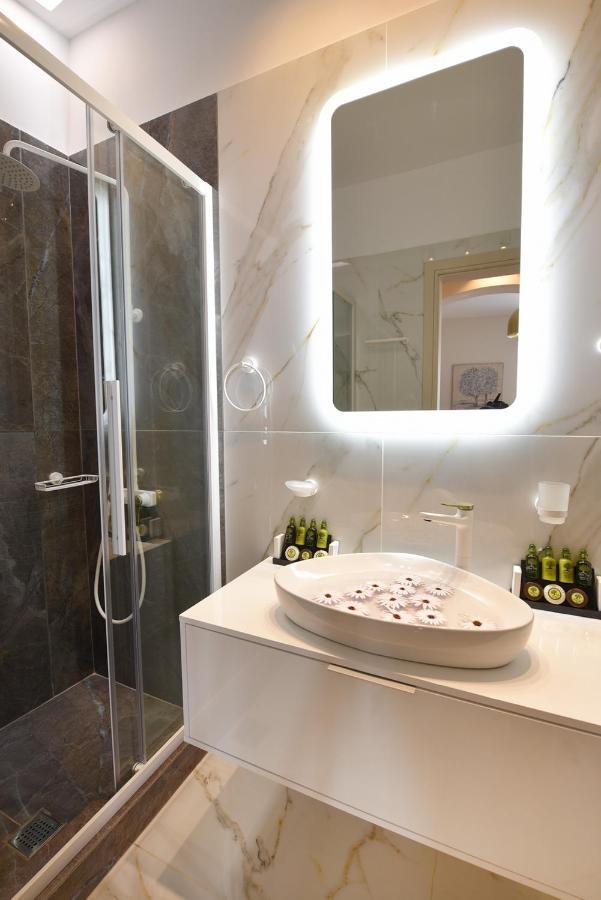 Syrene Luxury Suites Ermoupoli Luaran gambar